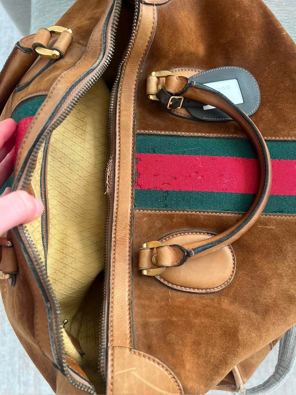 Vintage Gucci Suede Duffle Bag - Picture 6 of 9